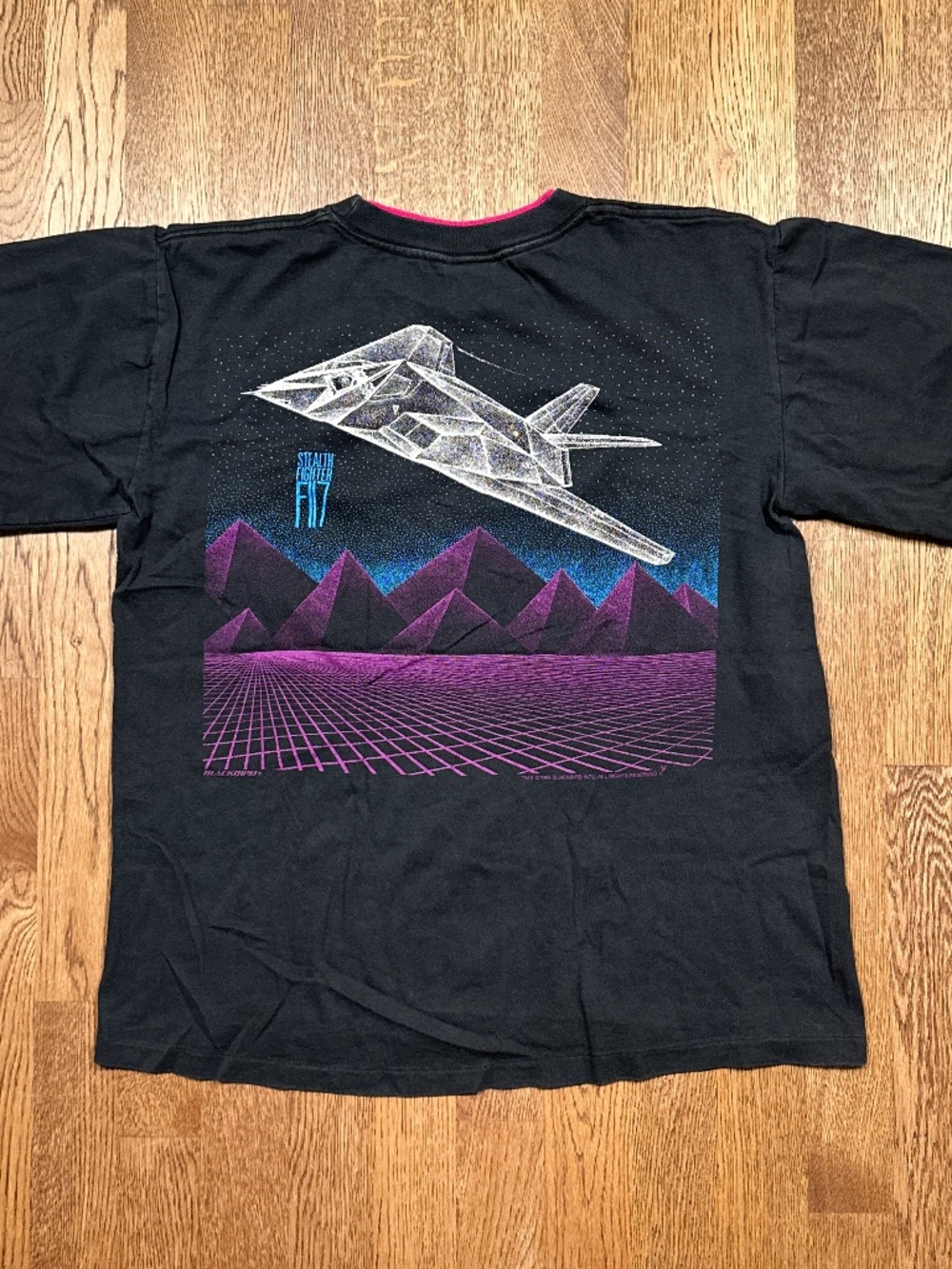 Vintage 90s Stealth Bomber Fighter Jet Lockheed F-117 Nighthawk T Shirt Mens L
